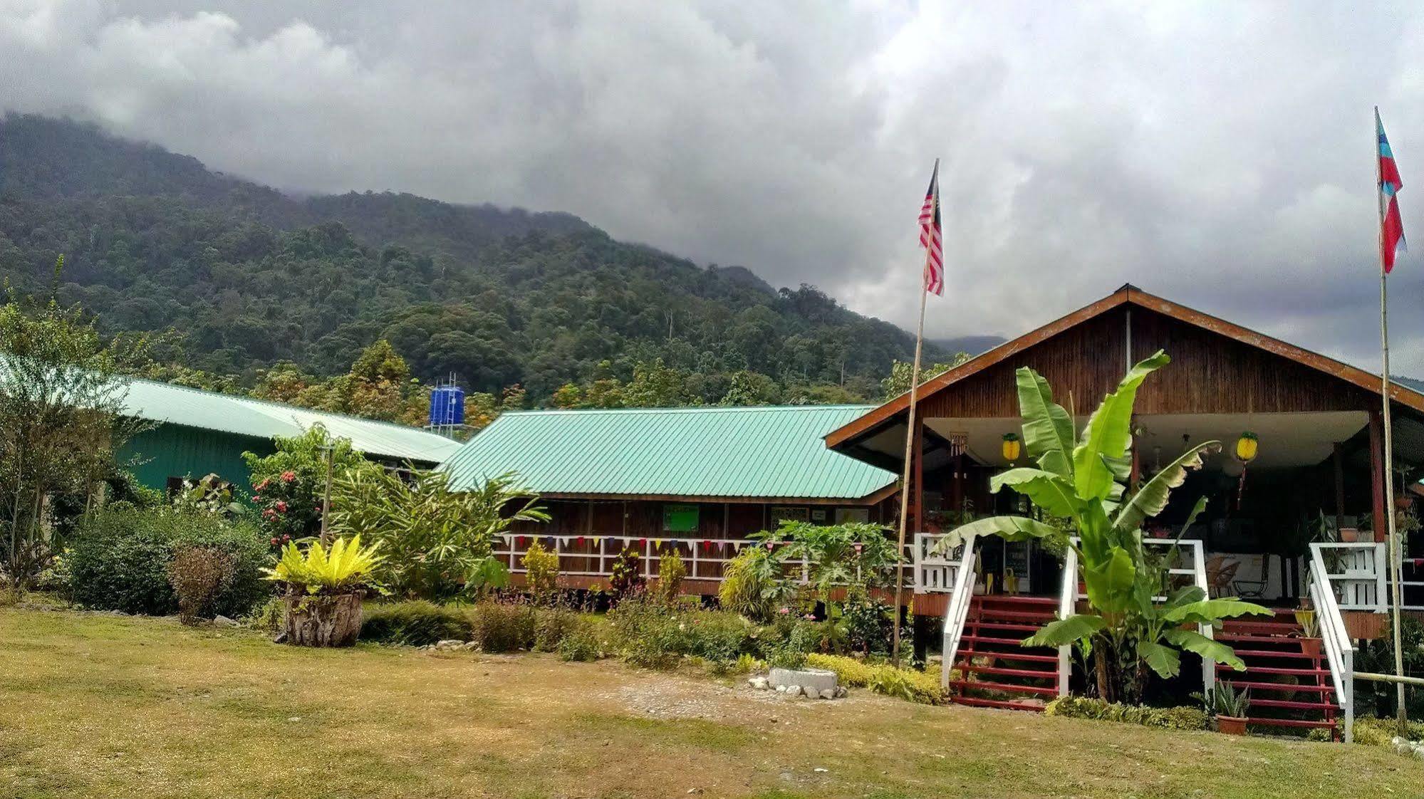 Kinabalu Poring Vacation Lodge Kampung Poring Экстерьер фото