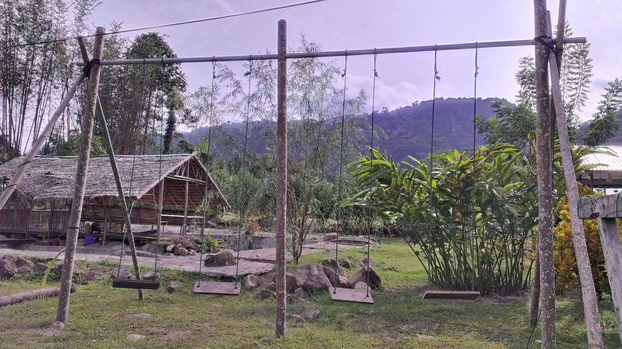 Kinabalu Poring Vacation Lodge Kampung Poring Экстерьер фото